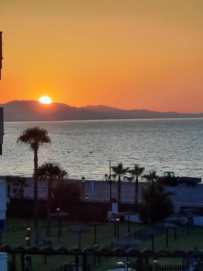 Noria 2, Pied Dans Le Sable, Magnifique Vue Mer, Piscine, Garage, Climatisation San Luis de Sabinillas Exterior foto
